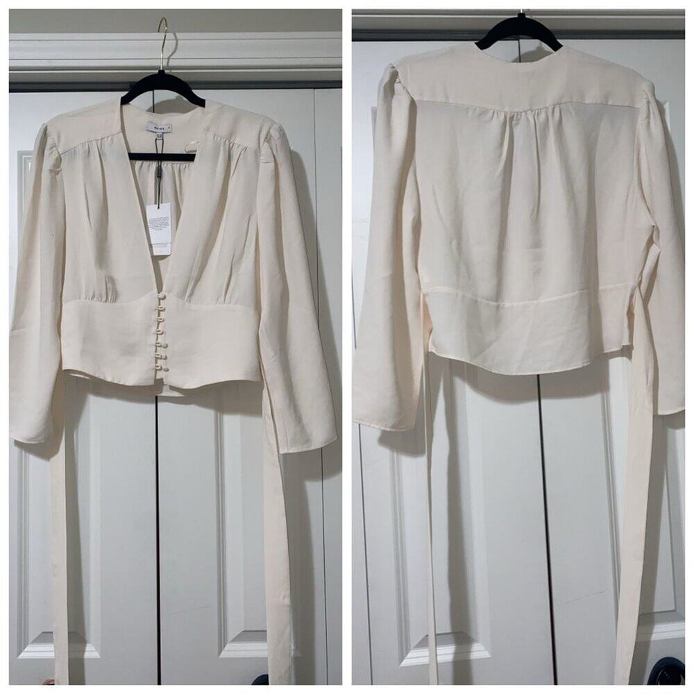 Alena Plunge Plain Blouse - Picture 2 of 7